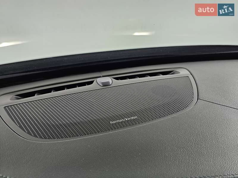 Внедорожник / Кроссовер Volvo XC90 2018 в Киеве