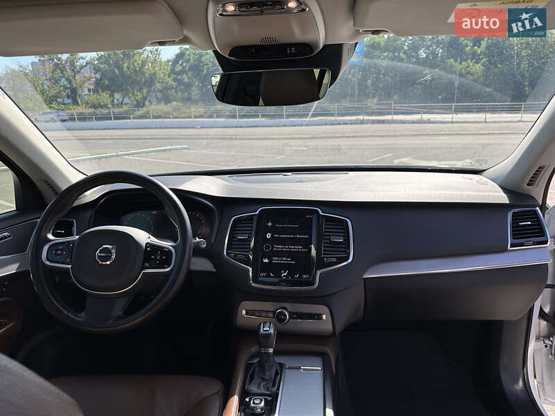 Внедорожник / Кроссовер Volvo XC90 2019 в Киеве