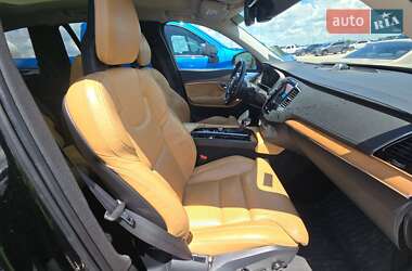 Внедорожник / Кроссовер Volvo XC90 2016 в 