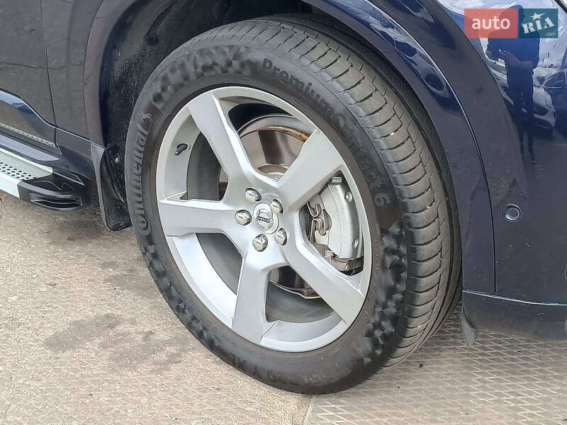 Позашляховик / Кросовер Volvo XC90 2015 в Харкові