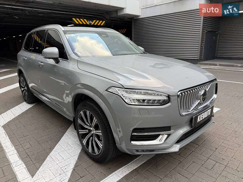 Внедорожник / Кроссовер Volvo XC90 2024 в Киеве