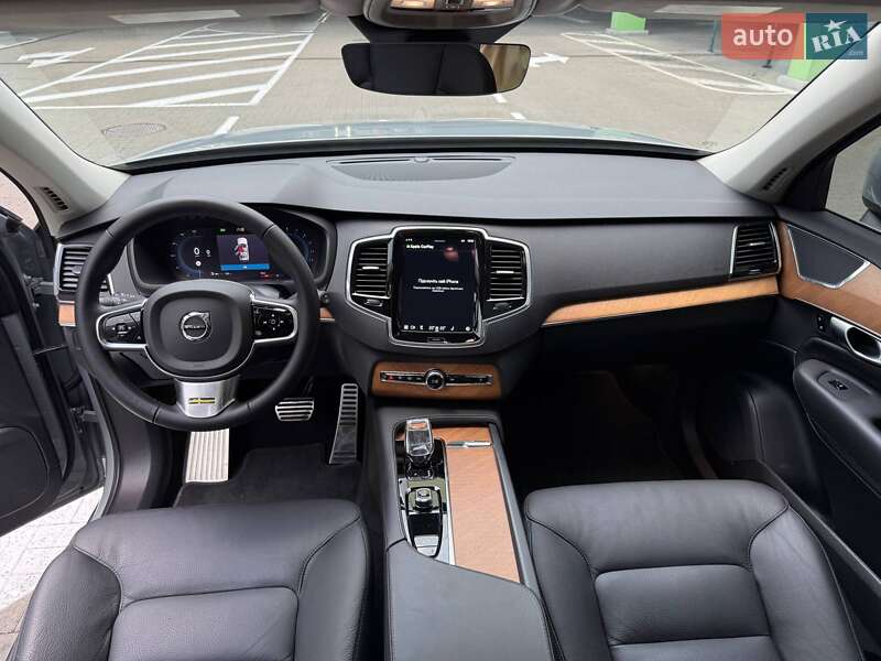 Внедорожник / Кроссовер Volvo XC90 2024 в Киеве