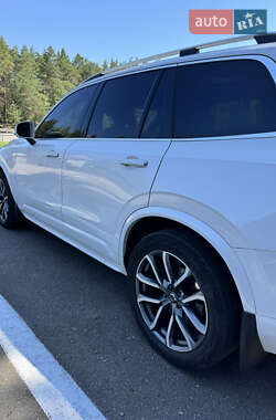 Позашляховик / Кросовер Volvo XC90 2019 в  фото 7 Позашляховик / Кросовер Volvo XC90 2019 в