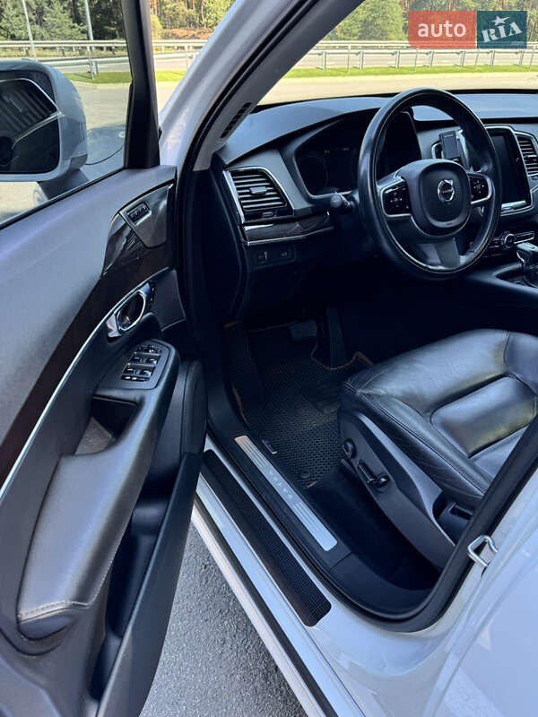 Позашляховик / Кросовер Volvo XC90 2019 в Полтаві