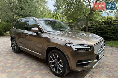 Внедорожник / Кроссовер Volvo XC90 2016 в 