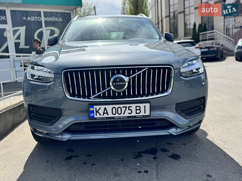 Внедорожник / Кроссовер Volvo XC90 2019 в Киеве