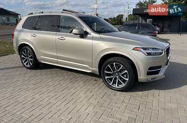 Внедорожник / Кроссовер Volvo XC90 2018 в 