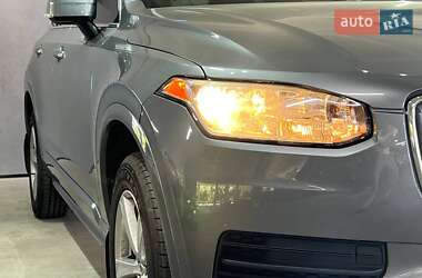 Внедорожник / Кроссовер Volvo XC90 2015 в 