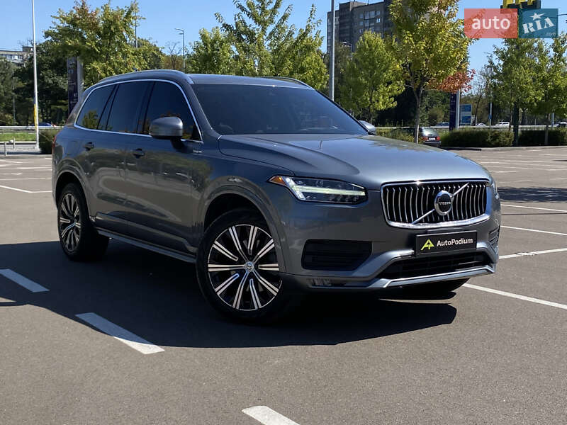 Volvo XC90 2019