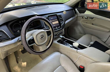 Внедорожник / Кроссовер Volvo XC90 2015 в 