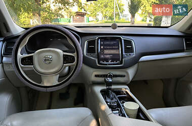 Внедорожник / Кроссовер Volvo XC90 2015 в 