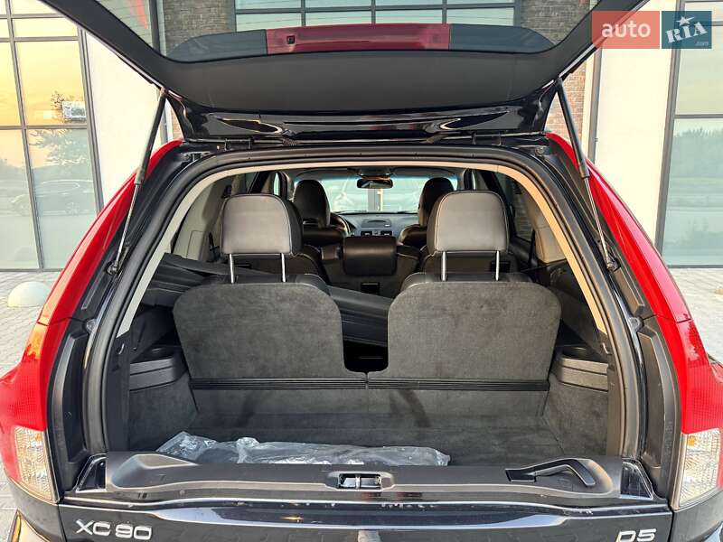 Внедорожник / Кроссовер Volvo XC90 2011 в Тернополе