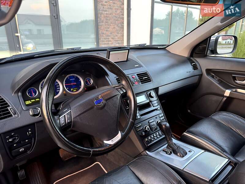 Внедорожник / Кроссовер Volvo XC90 2011 в Тернополе