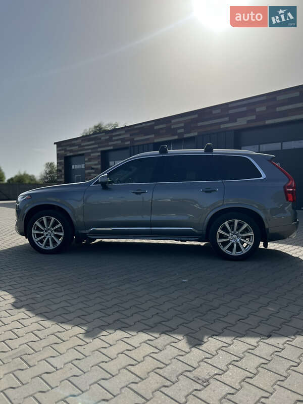 Внедорожник / Кроссовер Volvo XC90 2016 в Нововолынске