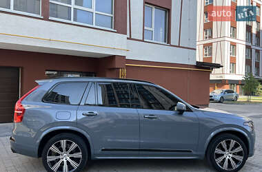 Внедорожник / Кроссовер Volvo XC90 2019 в 