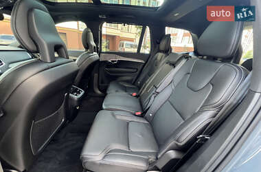 Внедорожник / Кроссовер Volvo XC90 2019 в 