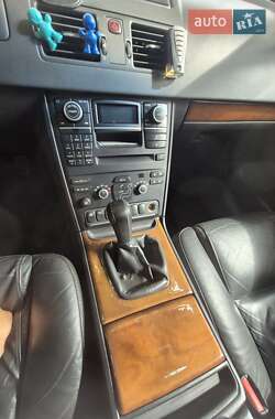 Внедорожник / Кроссовер Volvo XC90 2010 в 