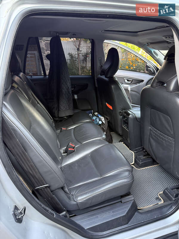 Позашляховик / Кросовер Volvo XC90 2009 в Києві фото 17 Позашляховик / Кросовер Volvo XC90 2009 в Києві