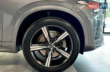 Внедорожник / Кроссовер Volvo XC90 2019 в 