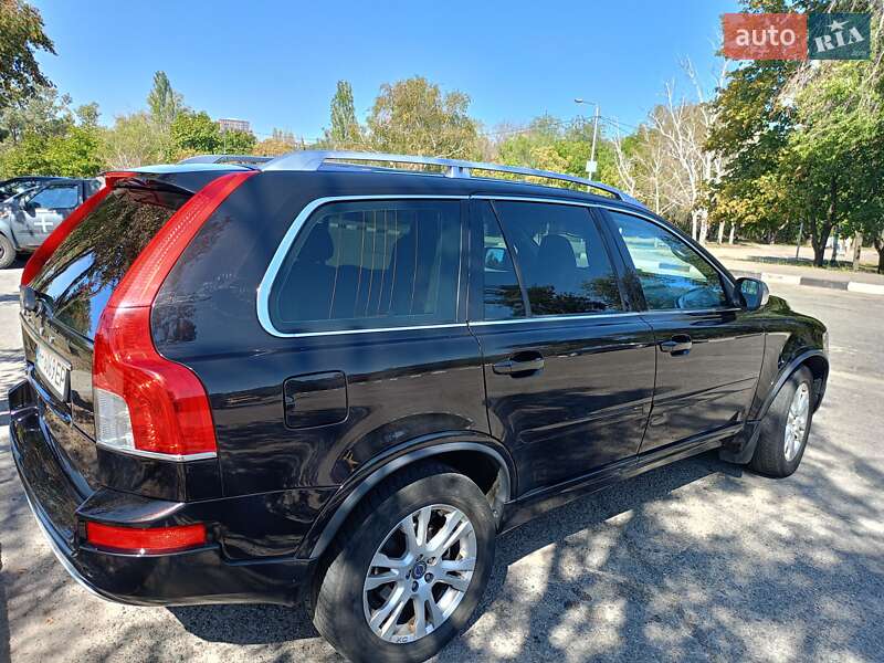 Позашляховик / Кросовер Volvo XC90 2013 в Запоріжжі