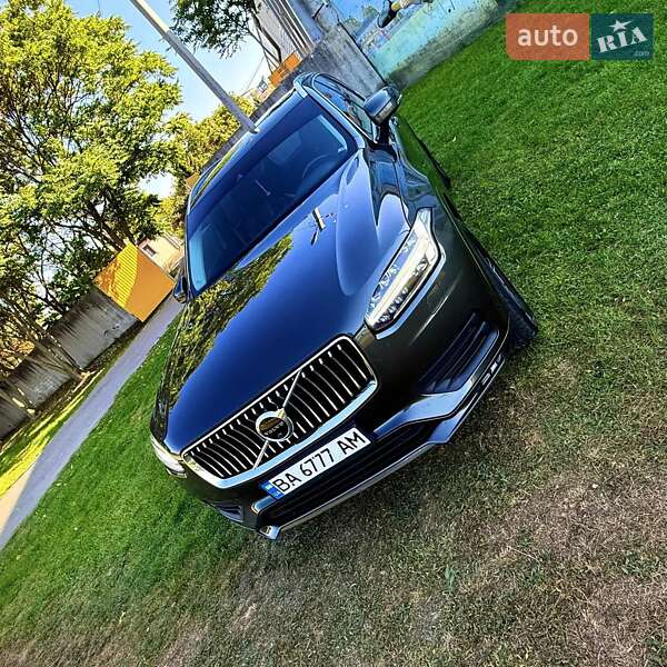 Внедорожник / Кроссовер Volvo XC90 2019 в Александрие