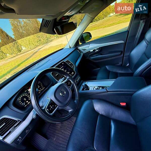 Внедорожник / Кроссовер Volvo XC90 2019 в Александрие