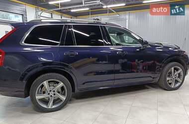 Позашляховик / Кросовер Volvo XC90 2019 в 
