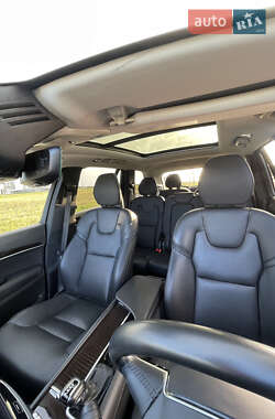 Внедорожник / Кроссовер Volvo XC90 2019 в 