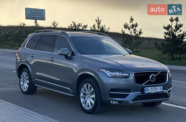Внедорожник / Кроссовер Volvo XC90 2019 в 