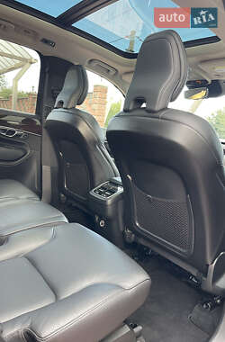 Внедорожник / Кроссовер Volvo XC90 2019 в 