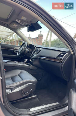 Внедорожник / Кроссовер Volvo XC90 2019 в 