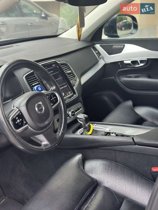 Позашляховик / Кросовер Volvo XC90 2016 в Чернівцях фото 17 Позашляховик / Кросовер Volvo XC90 2016 в Чернівцях