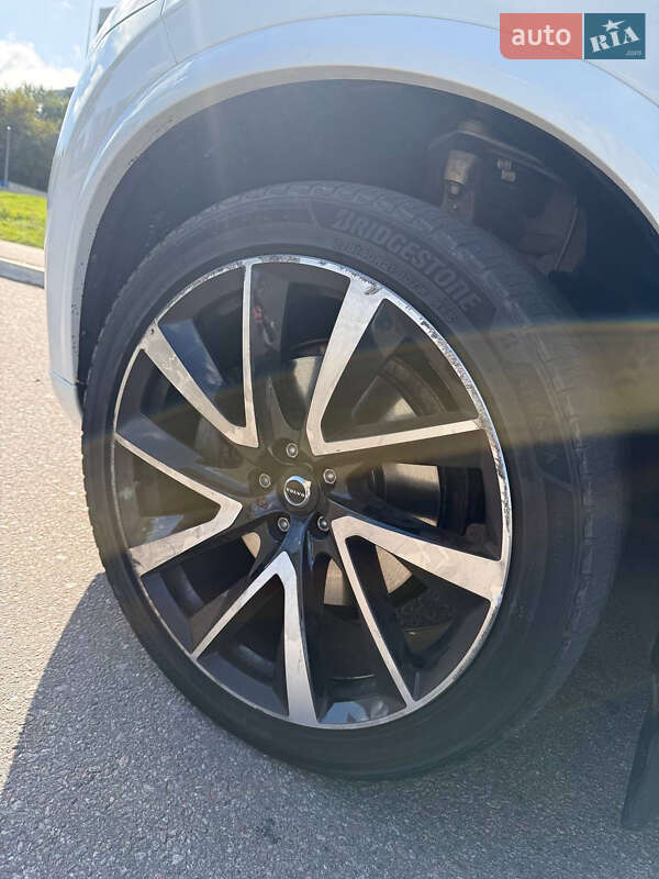 Позашляховик / Кросовер Volvo XC90 2019 в Києві фото 28 Позашляховик / Кросовер Volvo XC90 2019 в Києві