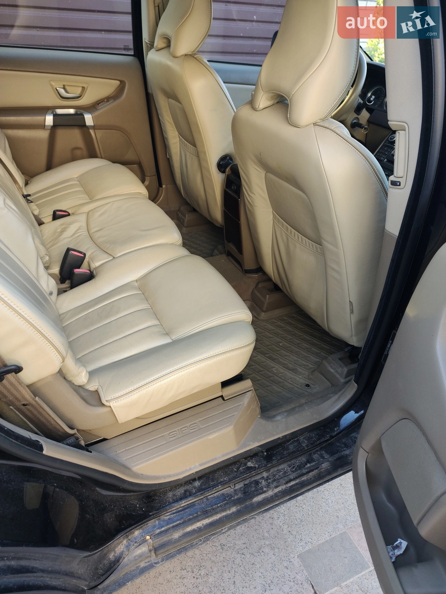 2011 Volvo XC90 - мініатюра 9