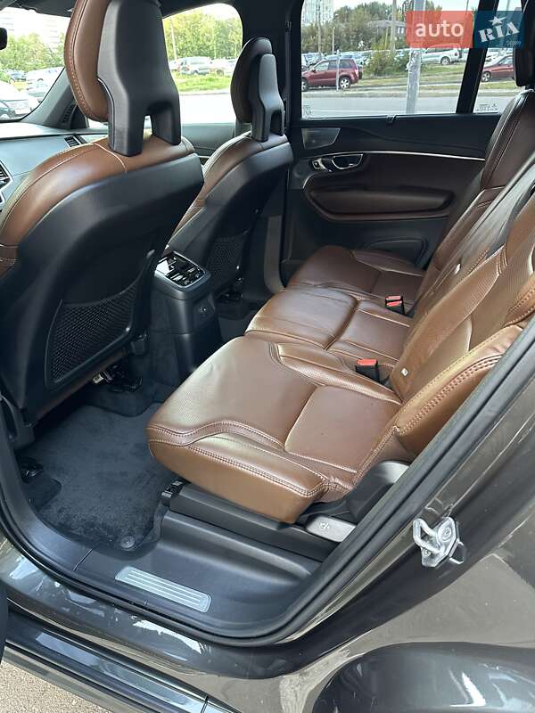 Внедорожник / Кроссовер Volvo XC90 2020 в Киеве