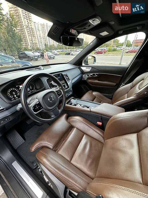 Внедорожник / Кроссовер Volvo XC90 2020 в Киеве