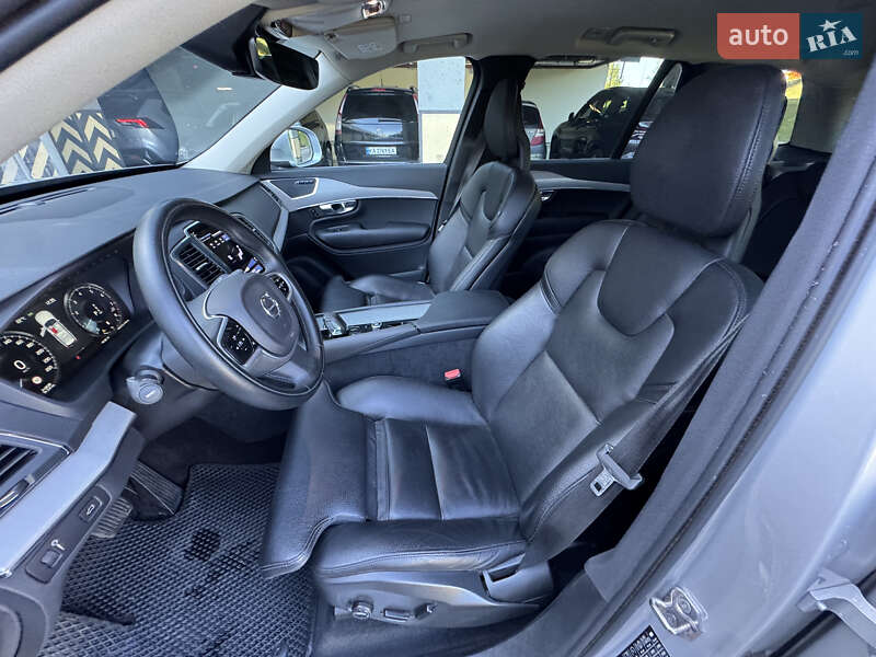 Внедорожник / Кроссовер Volvo XC90 2021 в Киеве