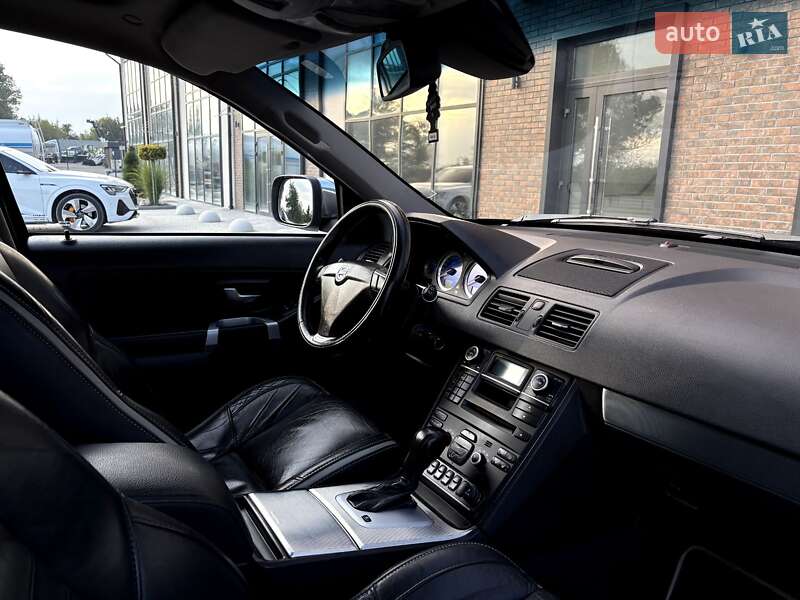 Внедорожник / Кроссовер Volvo XC90 2011 в Тернополе