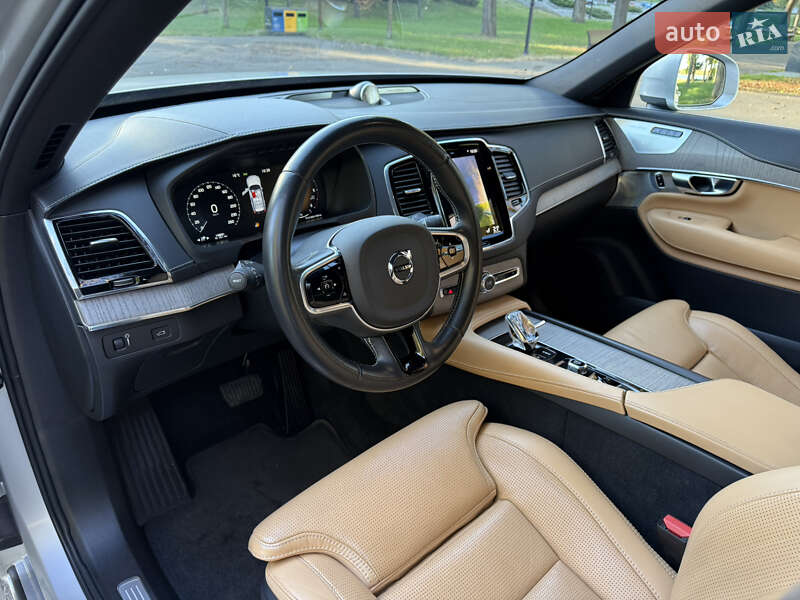 Внедорожник / Кроссовер Volvo XC90 2019 в Киеве фото 45 Внедорожник / Кроссовер Volvo XC90 2019 в Киеве