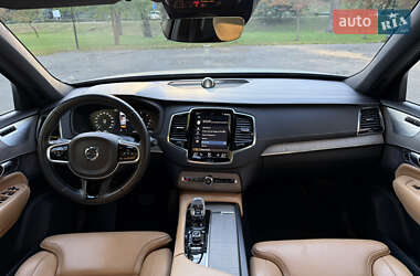 Позашляховик / Кросовер Volvo XC90 2019 в  фото 67 Позашляховик / Кросовер Volvo XC90 2019 в