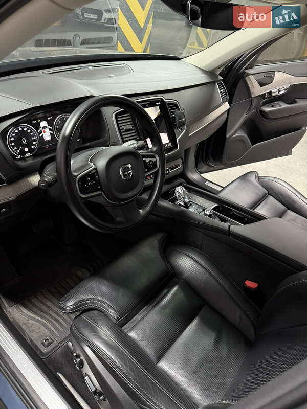 Внедорожник / Кроссовер Volvo XC90 2021 в Полтаве