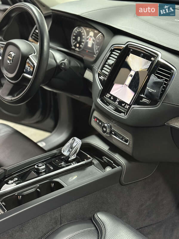 Внедорожник / Кроссовер Volvo XC90 2021 в Полтаве