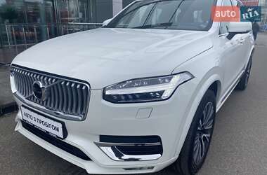 Внедорожник / Кроссовер Volvo XC90 2021 в Киеве
