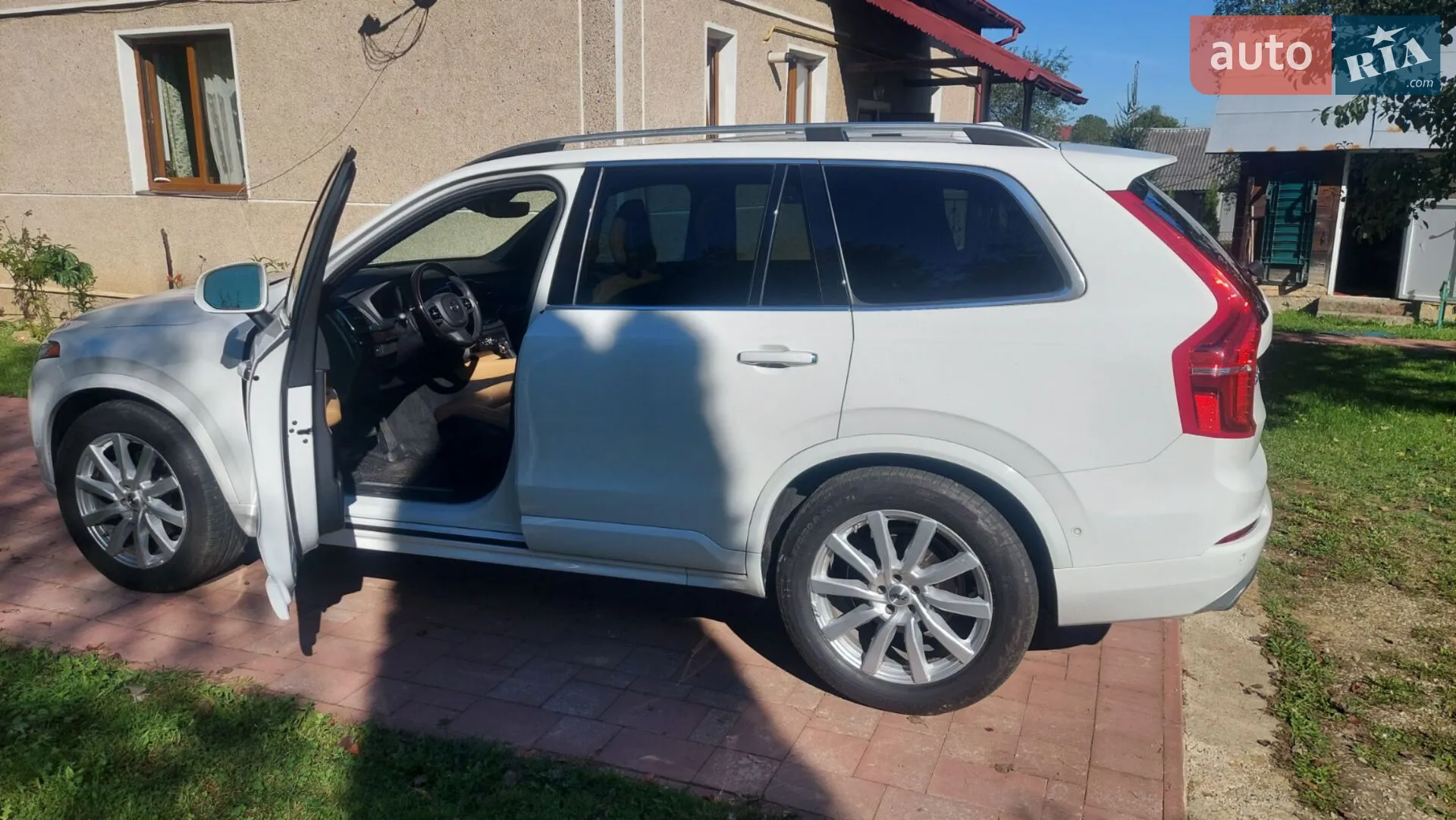 2017 Volvo XC90 - мініатюра 10