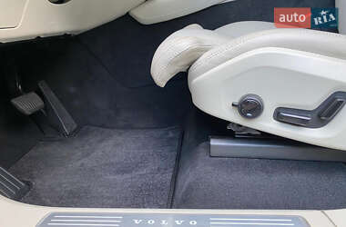 Внедорожник / Кроссовер Volvo XC90 2023 в 