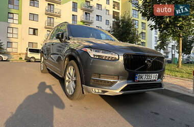 Внедорожник / Кроссовер Volvo XC90 2017 в 