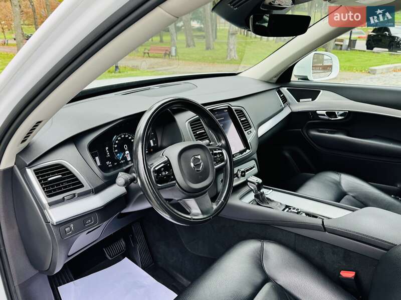 Позашляховик / Кросовер Volvo XC90 2015 в Києві фото 79 Позашляховик / Кросовер Volvo XC90 2015 в Києві