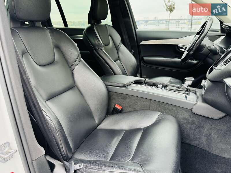 Позашляховик / Кросовер Volvo XC90 2015 в Києві фото 117 Позашляховик / Кросовер Volvo XC90 2015 в Києві