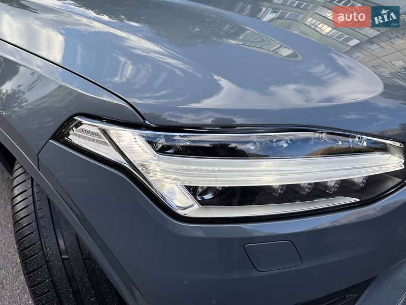 Внедорожник / Кроссовер Volvo XC90 2020 в Полтаве