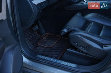 Позашляховик / Кросовер Volvo XC90 2020 в 
